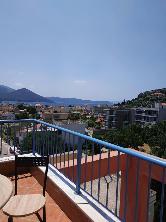Maria Guesthouse Aliveri Esterno foto